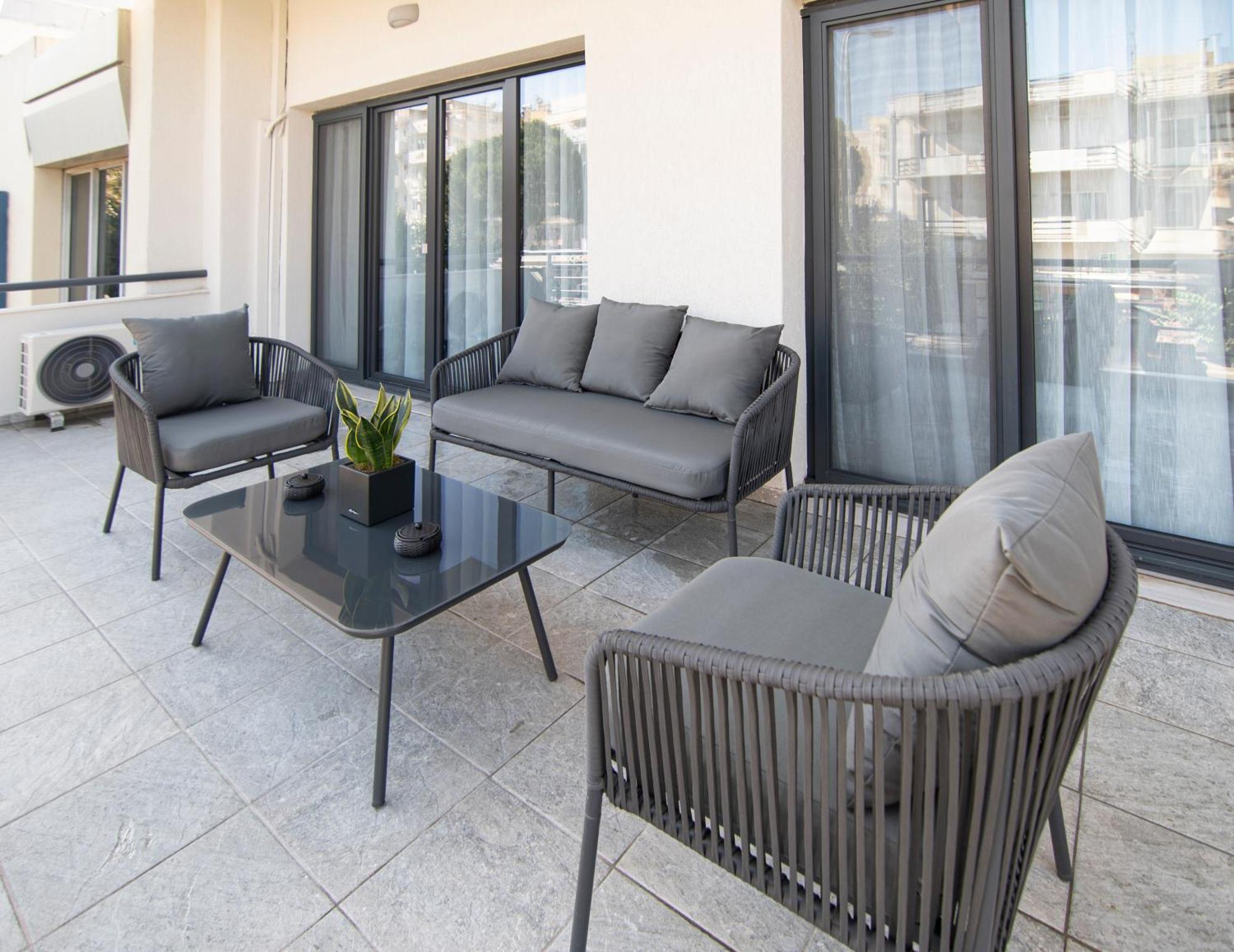 Flats Avenue 236 Apartment อเล็กซานโดรโพลิส ภายนอก รูปภาพ