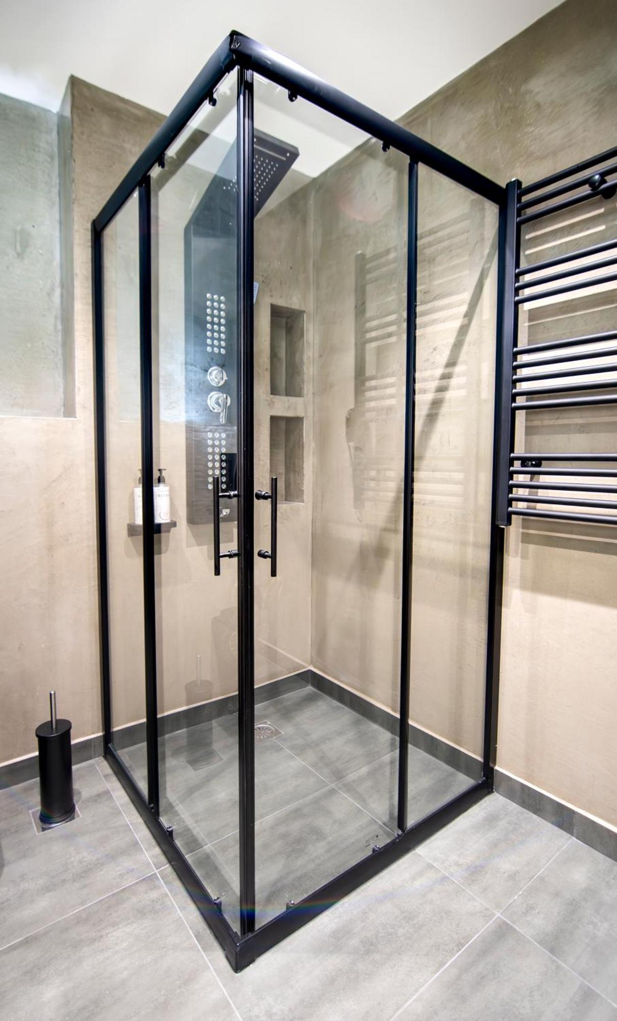 Flats Avenue 236 Apartment อเล็กซานโดรโพลิส ภายนอก รูปภาพ