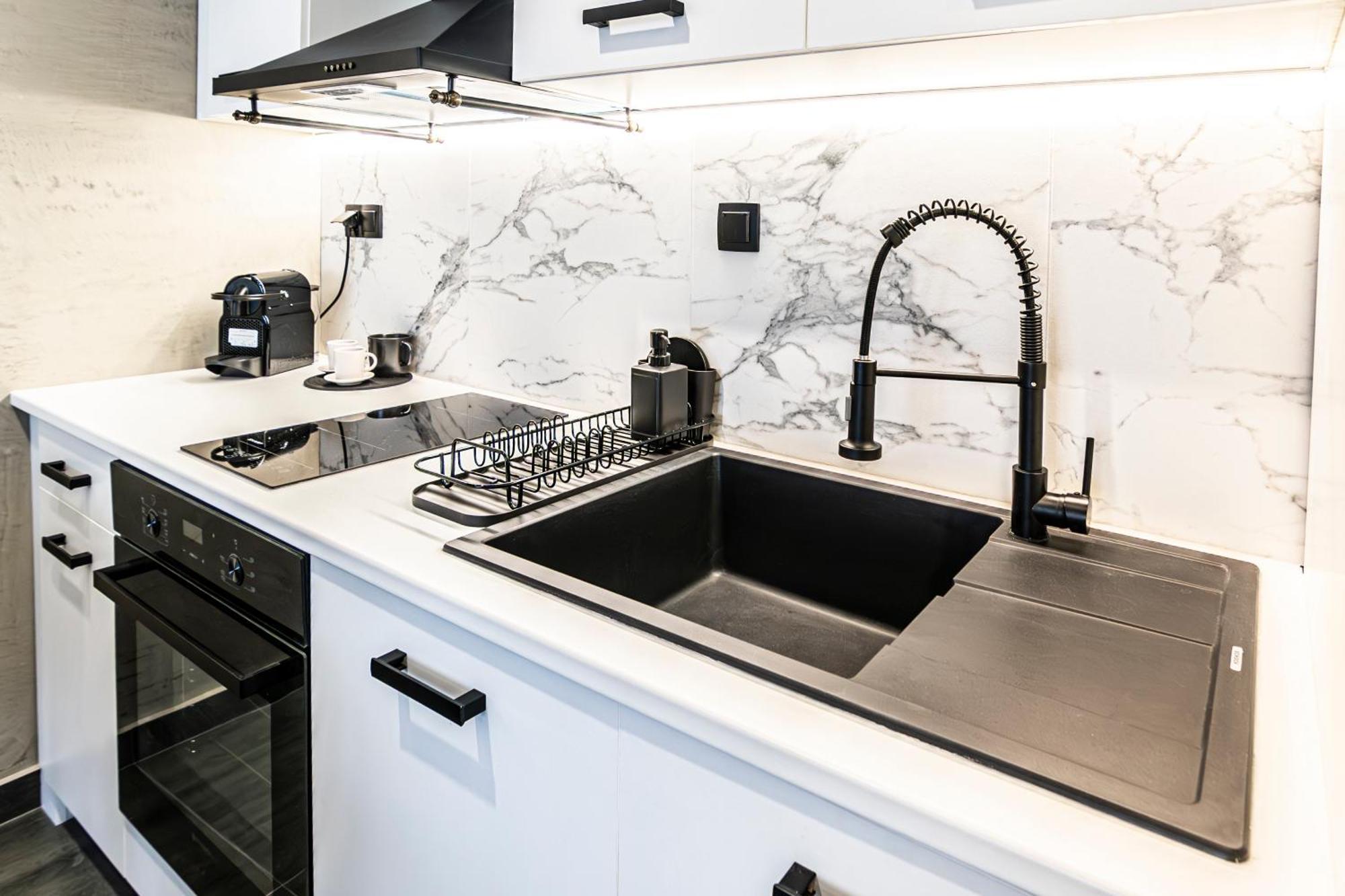 Flats Avenue 236 Apartment อเล็กซานโดรโพลิส ภายนอก รูปภาพ